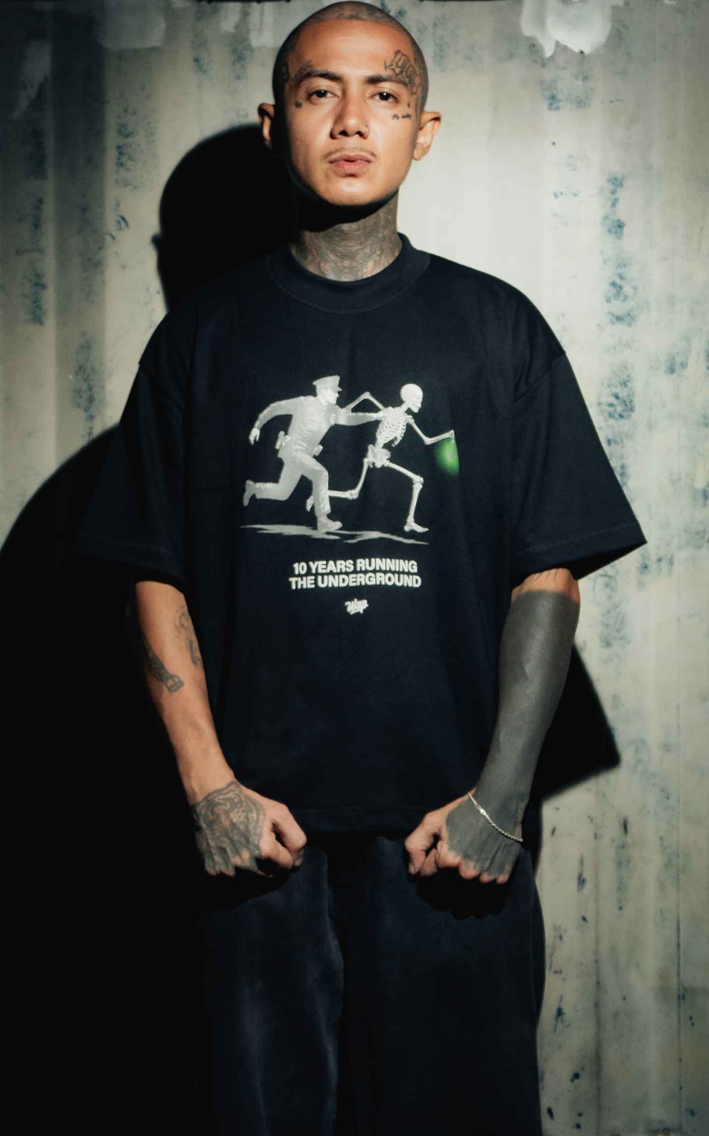 CHASE ( Oversized Black Tshirt )