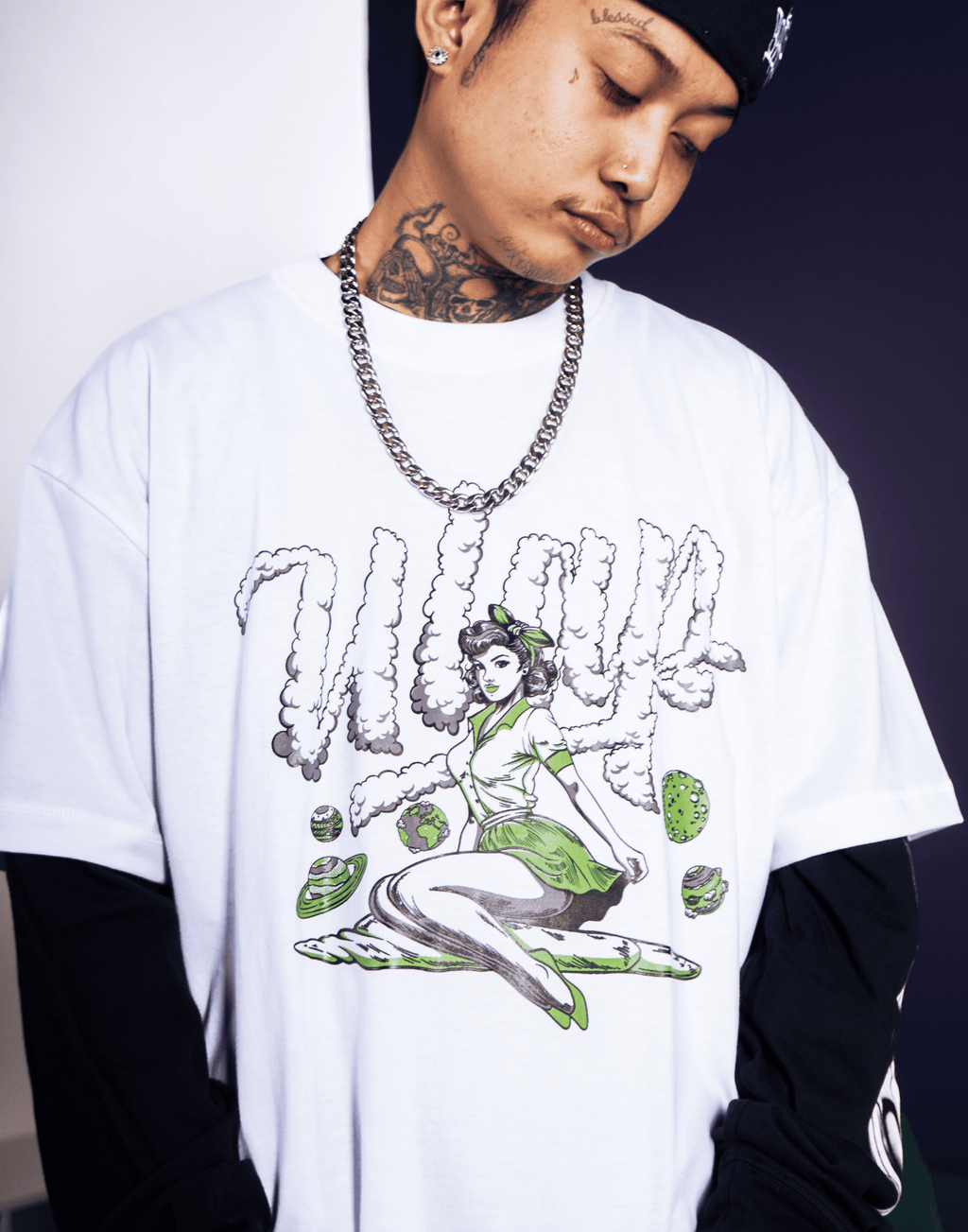 PIN-UP G WHITE ( Oversized White Box Fit T-shirt )