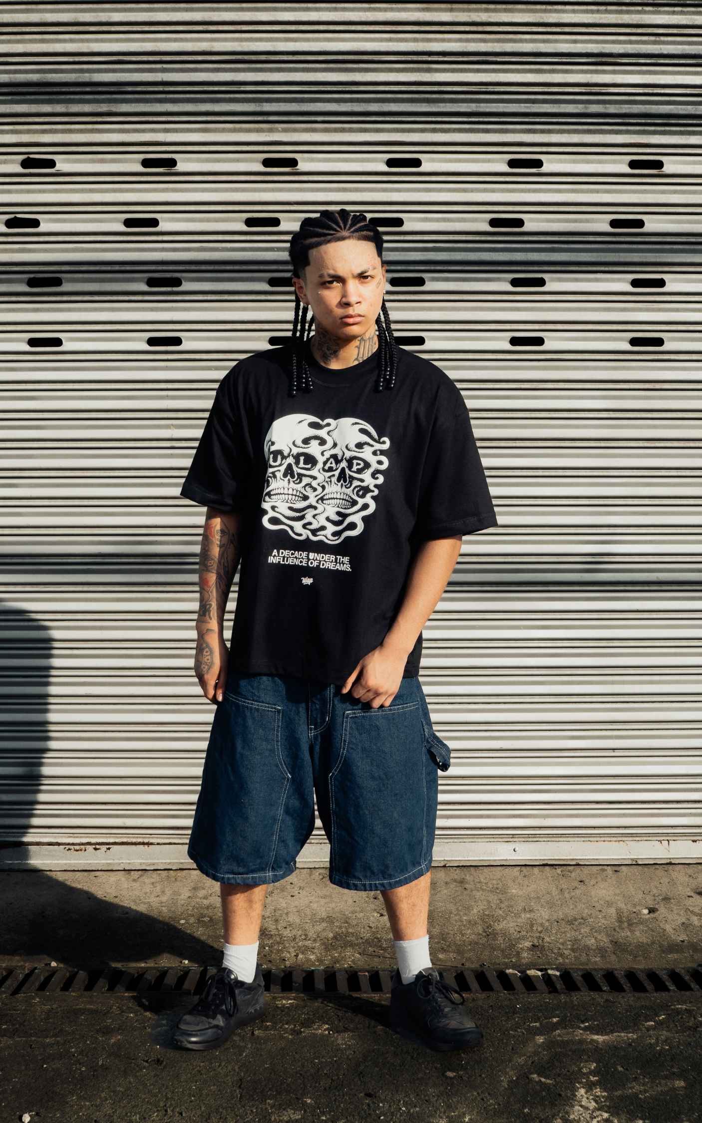 2 SKULL ULAP ( Oversized Black Tshirt )