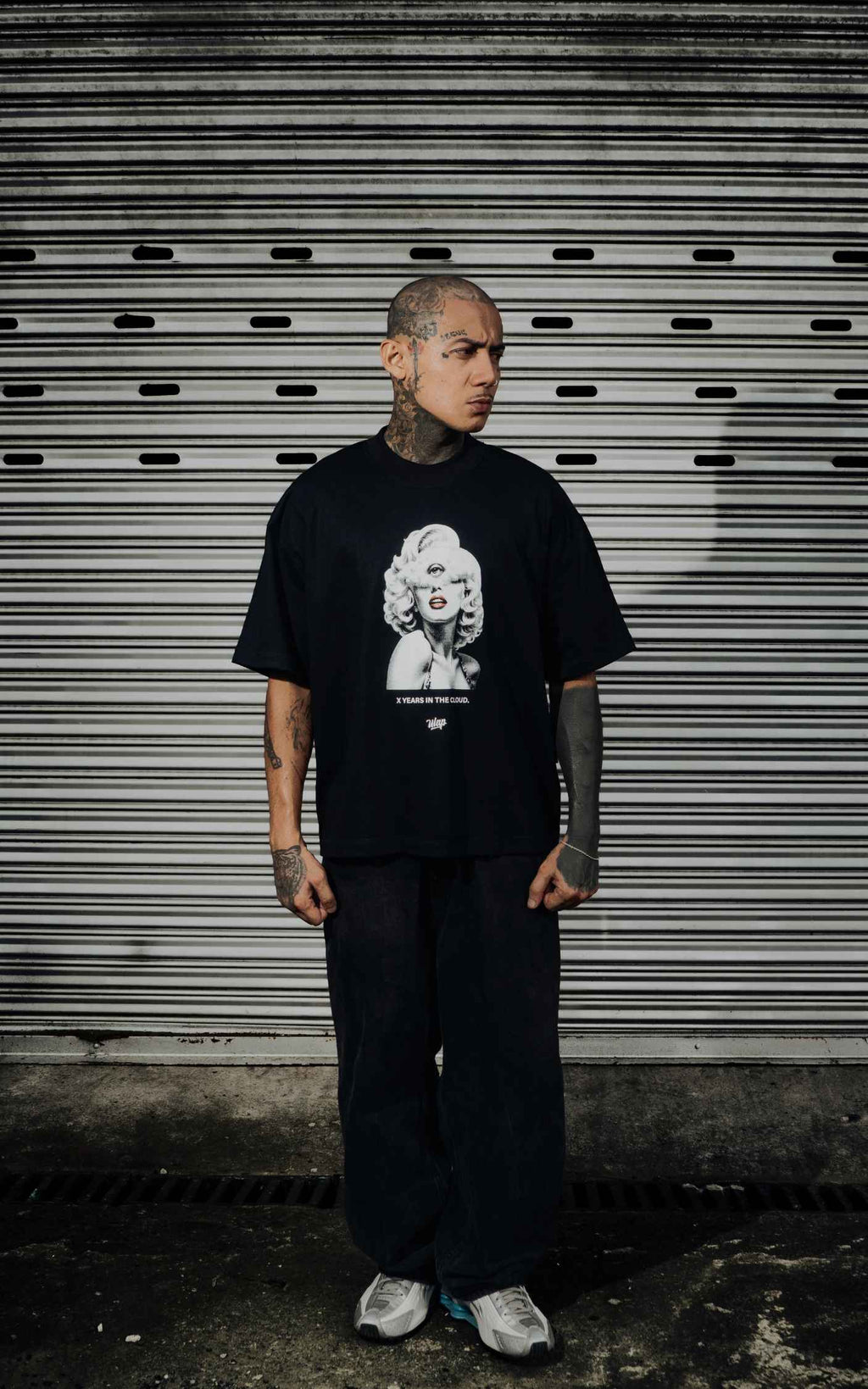 MONROE ( Oversized Black Tshirt )