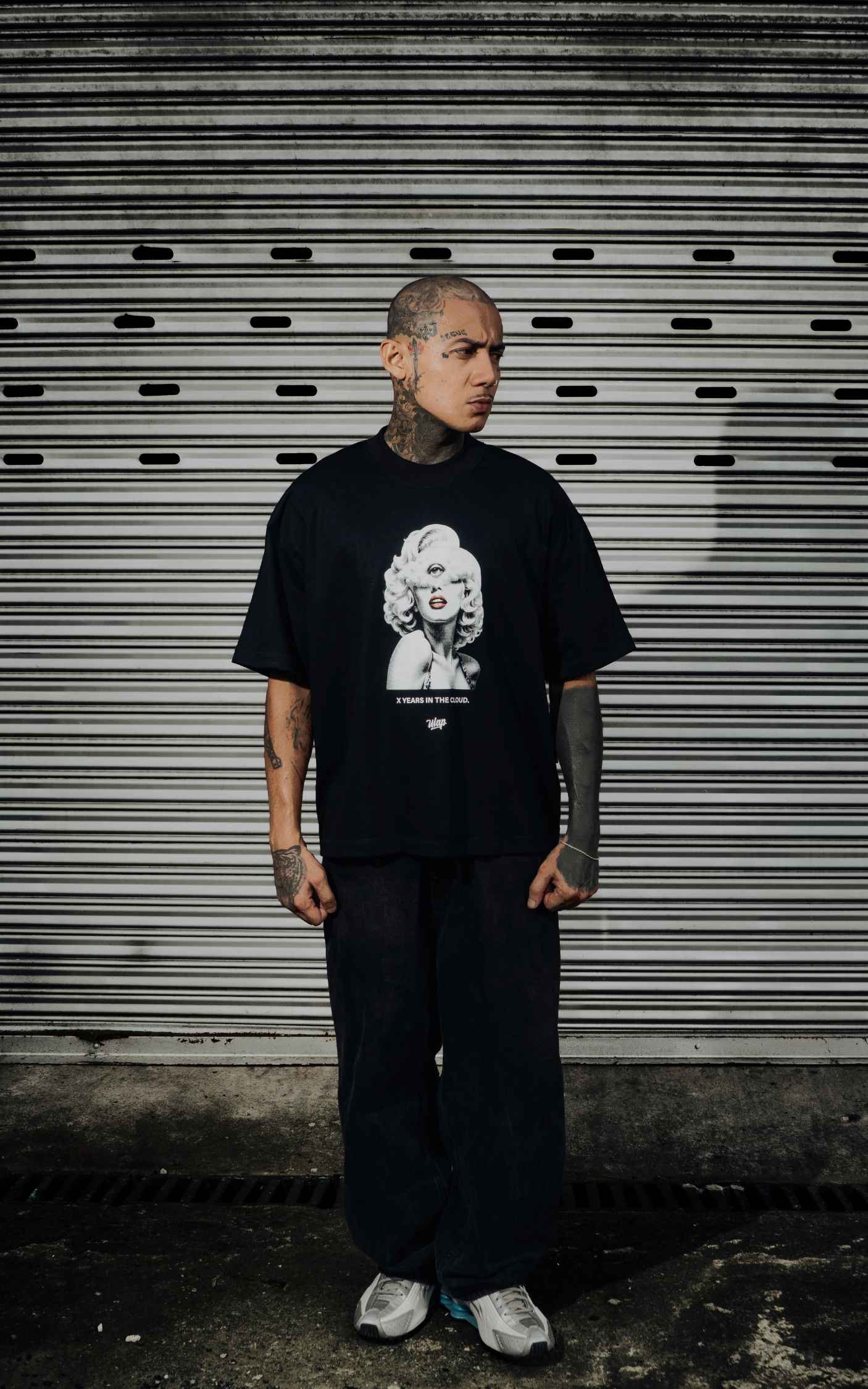 MONROE ( Oversized Black Tshirt )