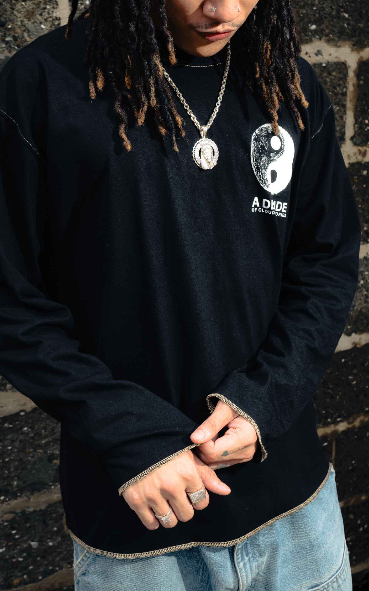 U YINYANG LONGSLEEVE