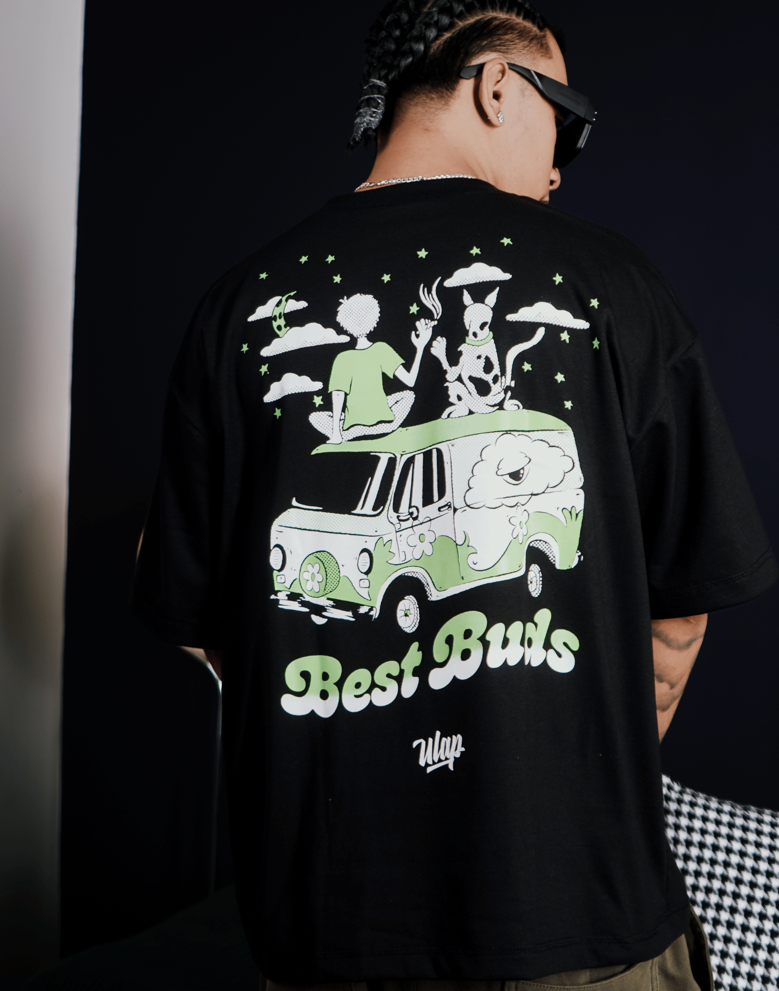 BEST BUDS ( Oversized Black Box Fit T-shirt )