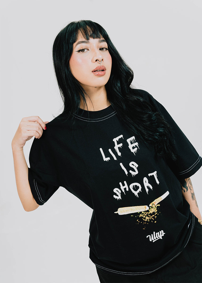 LIFE IS SHORT ULAP ( Casual Black & White Tshirt )